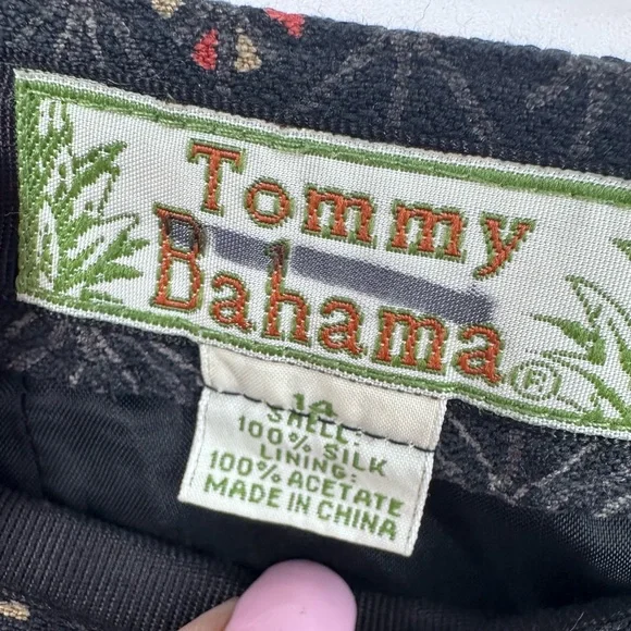 Tommy Bahama Silk 2 Piece Outfit Black Gray V Neck Sleeveless Top Pants - Picture 7 of 10